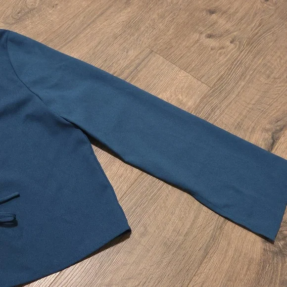 Vetta Getaway Capsule Convertible Tie Top - Picture 7 of 10